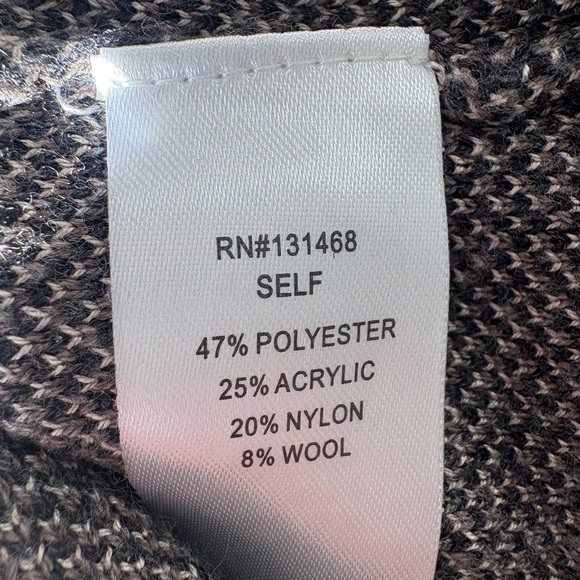 FATE Sweater Distressed Snake Print Large - Picture 6 of 9